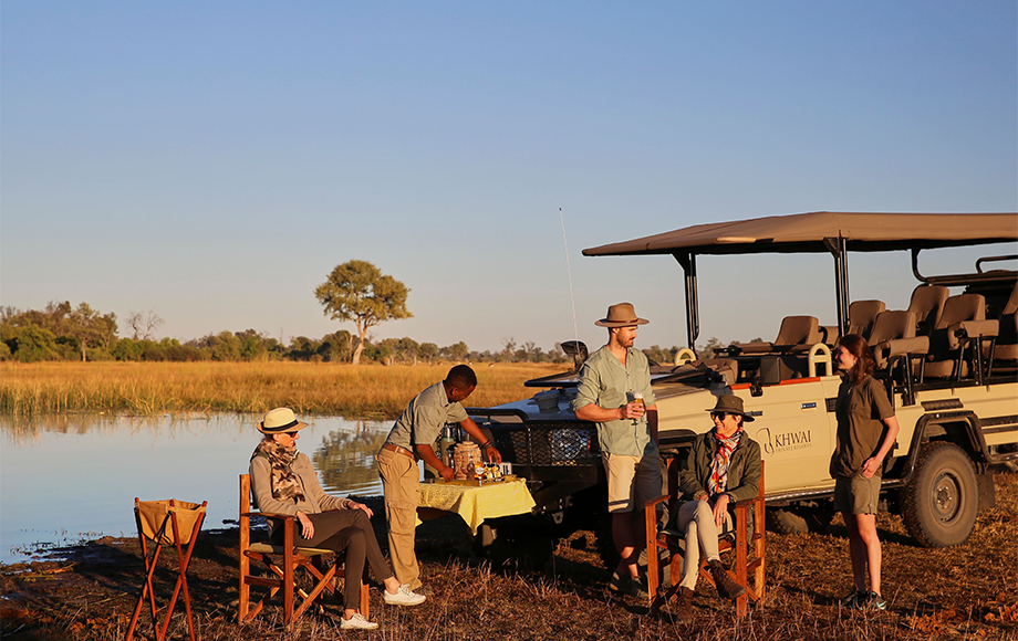 Safari Sundowners at Tuludi Safari Sundowners at Tuludi
