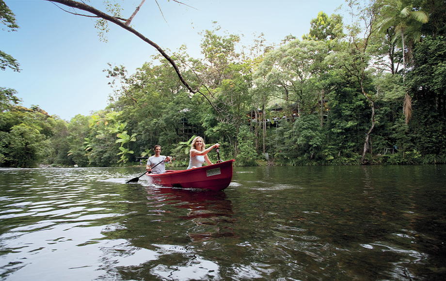 Canoeing at Silky Oaks Lodge