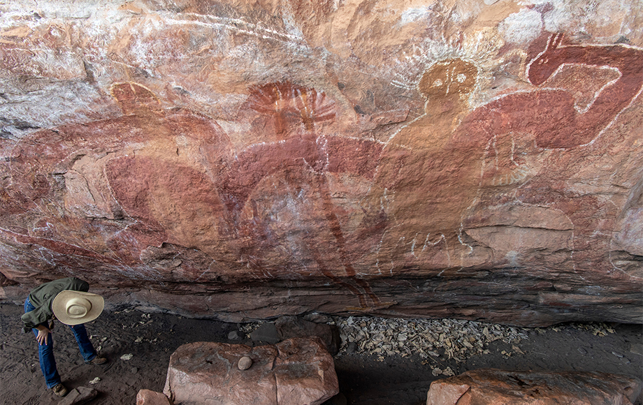 Aboriginal Rock paintings at Bullo River
