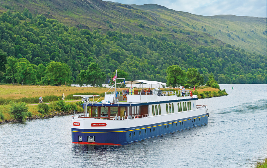 Spirit of Scotland Barge