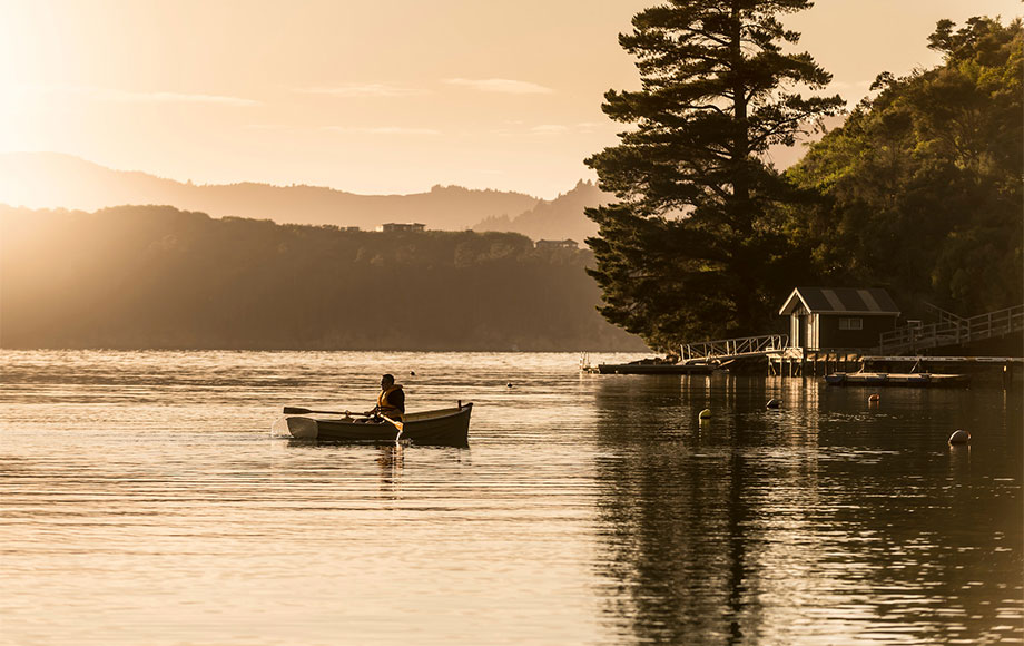 Paddling on Miritu Bay