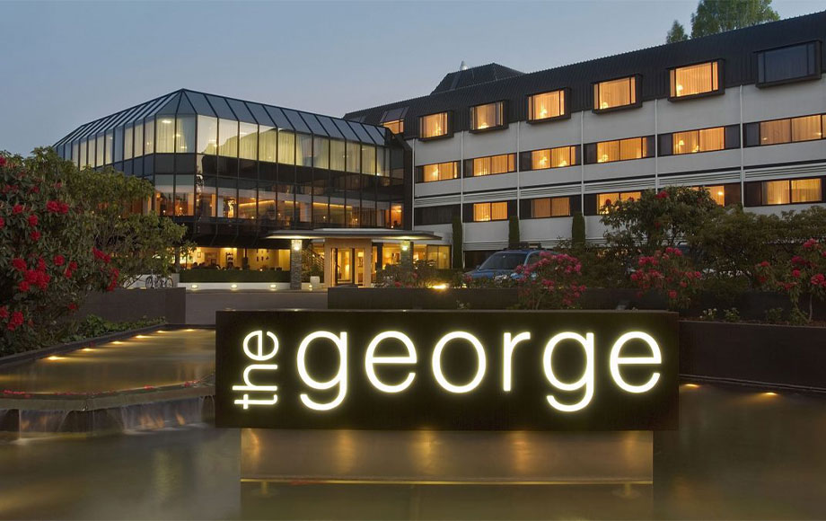 The George Hotel exterior
