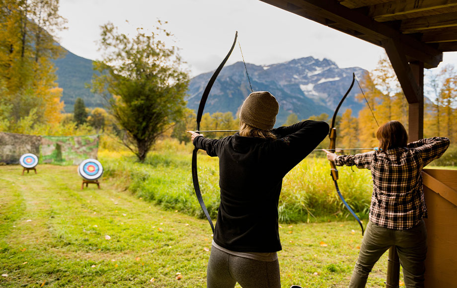 Tweedsmuir Park Lodge Archery
