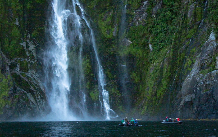 Heritage Expeditions New-Zealand