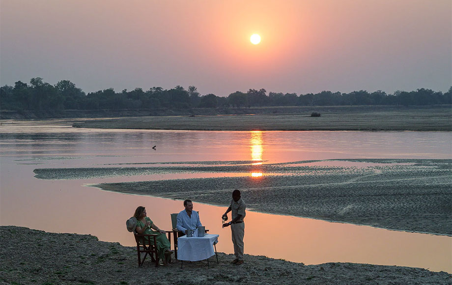 zambia_nsefu-camp_robin-pope_02 Nsefu Camp in Zambia