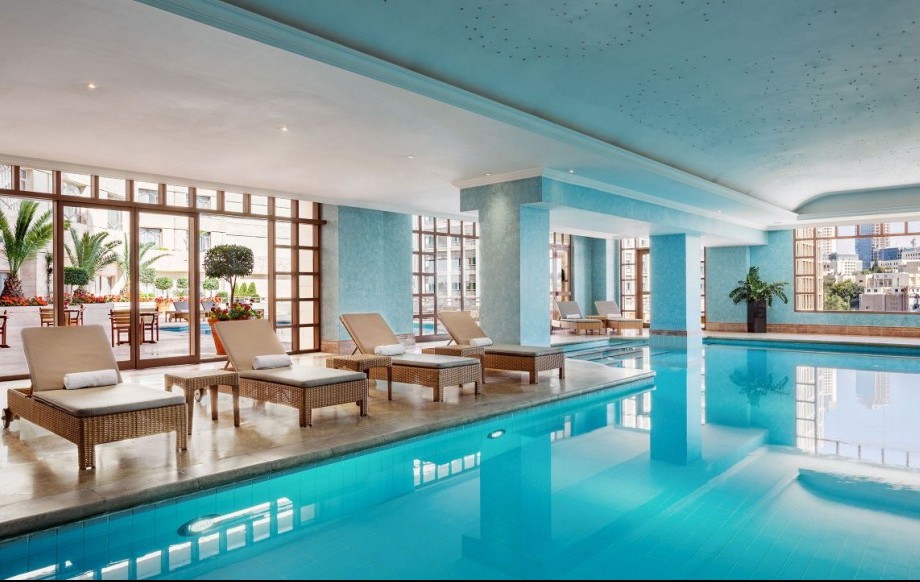 Grand Hyatt indoor pool