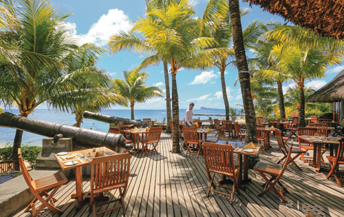 Canonnier Beachcomber Golf Resort & Spa Dining Area