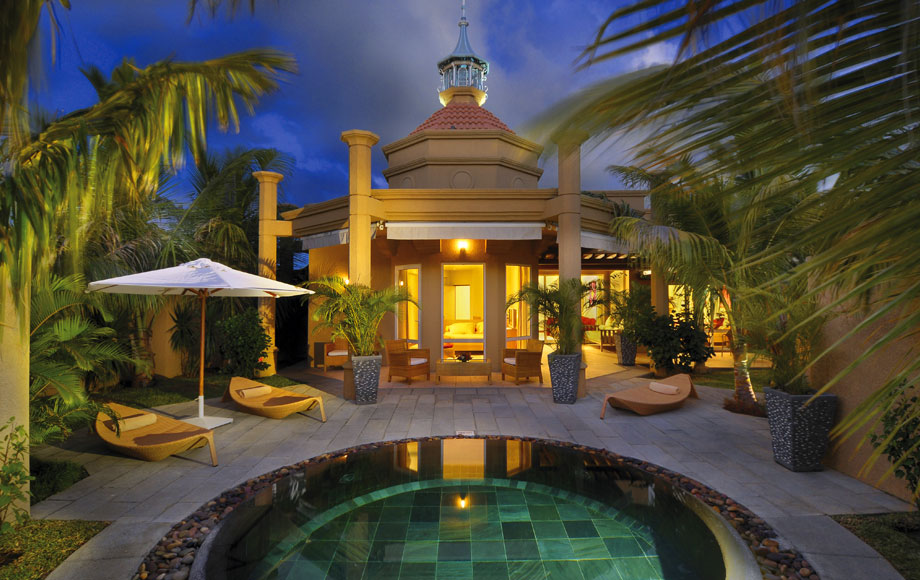 Mauricia Beachcomber Resort & Spa Pool