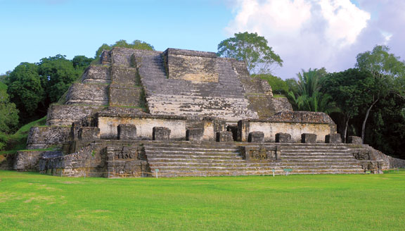 Mayan ruins at Xunantunich